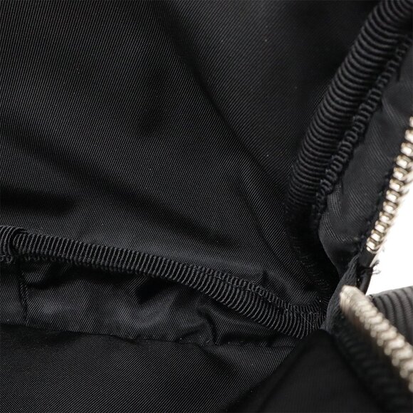 GUCCI Black Leather Fanny Pack - Picture 10 of 10